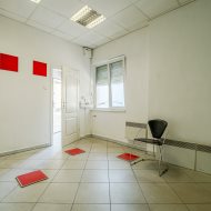 Lokal na sprzedaż